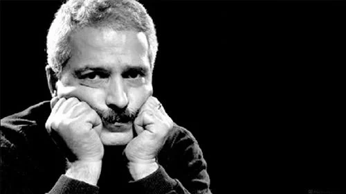 بیوگرافی فرهاد مهراد؛ از روزهای شهرت تا تصویری نادر از تنها کنسرت پس از انقلاب