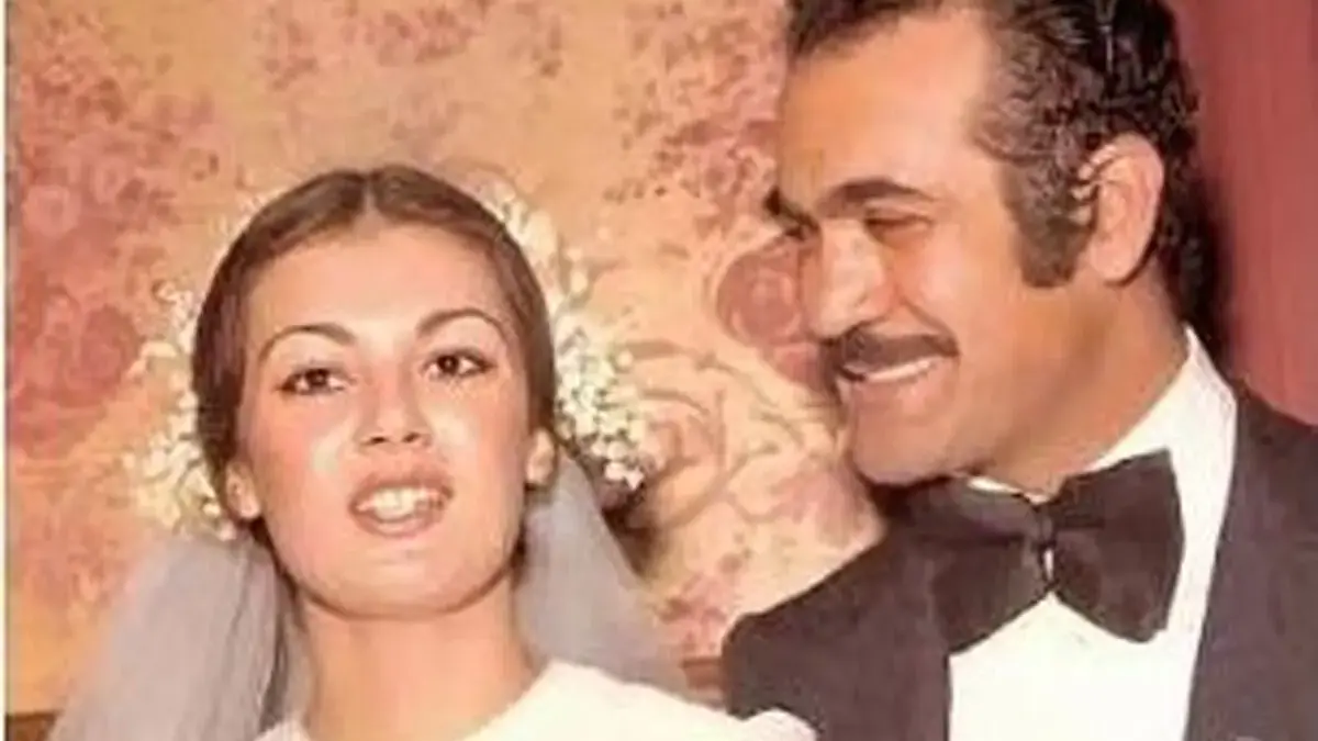 عکسی عجیب و جنجالی از عروسی فریدون فرخزاد با «دسته تی» که همه را شگفت‌زده کرد!