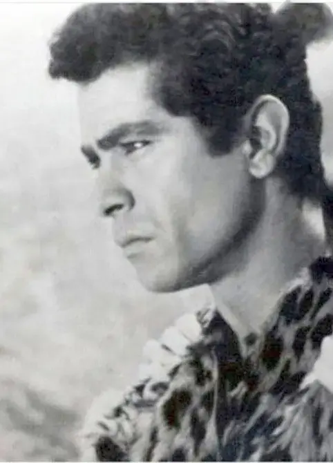 بهروز وثوقی