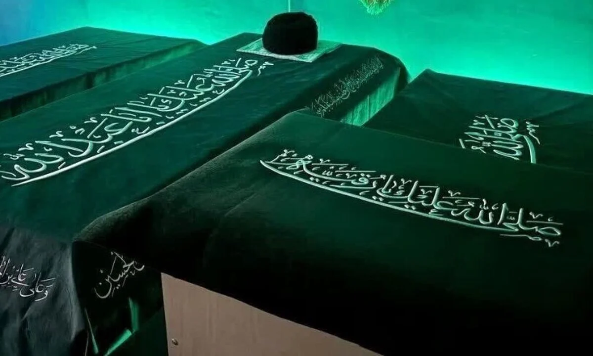 مراسم وداع با رهبر