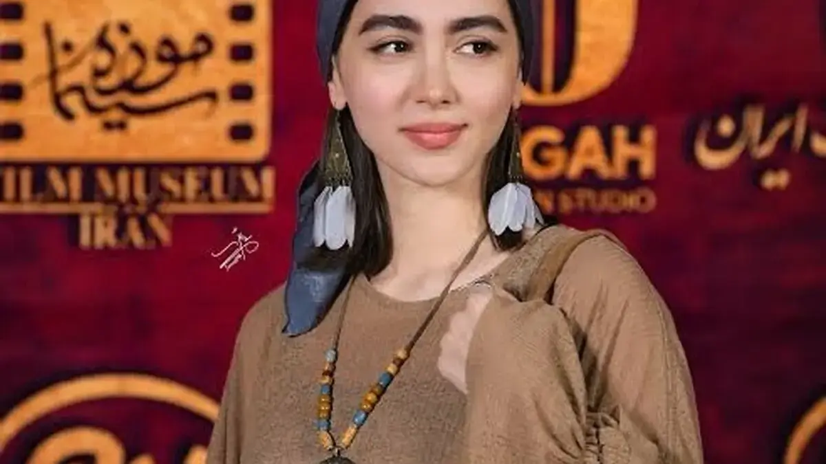 برف بازی نیکای پایتخت و همسرش؛ راز پشت پرده این لحظه خاص چیست؟