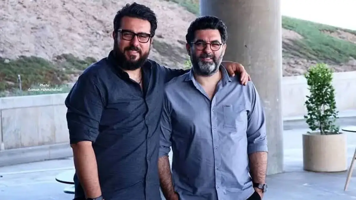 عکس|سه برادر کیایی خوش‌استایل سینما در یک قاب خانوادگی همه را شگفت‌زده کردند!