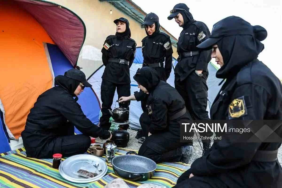 تصاویر؛ آموزشهای سخت زنان «جانفدا» در تونل و طبیعت | آموزشهای سخت زنان جانفدا