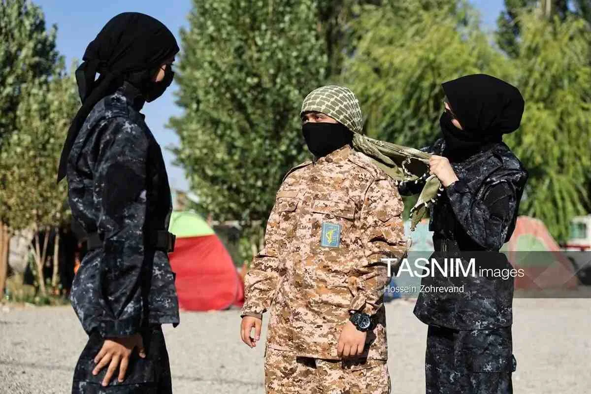 تصاویر؛ آموزشهای سخت زنان «جانفدا» در تونل و طبیعت | آموزشهای سخت زنان جانفدا