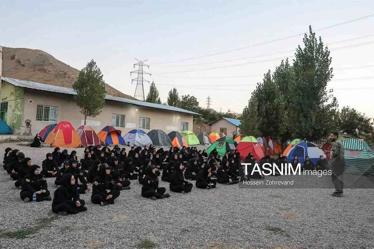 تصاویر؛ آموزشهای سخت زنان «جانفدا» در تونل و طبیعت | آموزشهای سخت زنان جانفدا