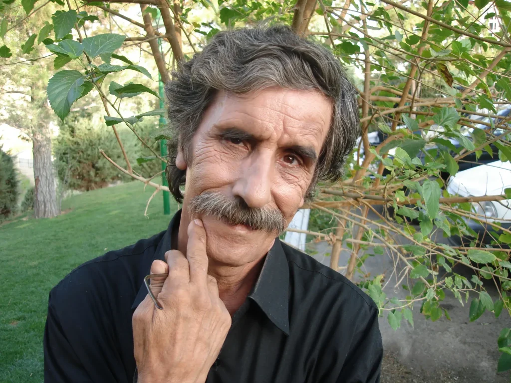 محمود بصیری