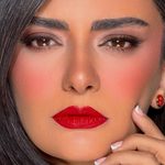 میکاپ جدید لیندا کیانی با امضای یک رژلب قرمز جذاب؛ استایلی متفاوت و چشم‌نواز از این بازیگر.