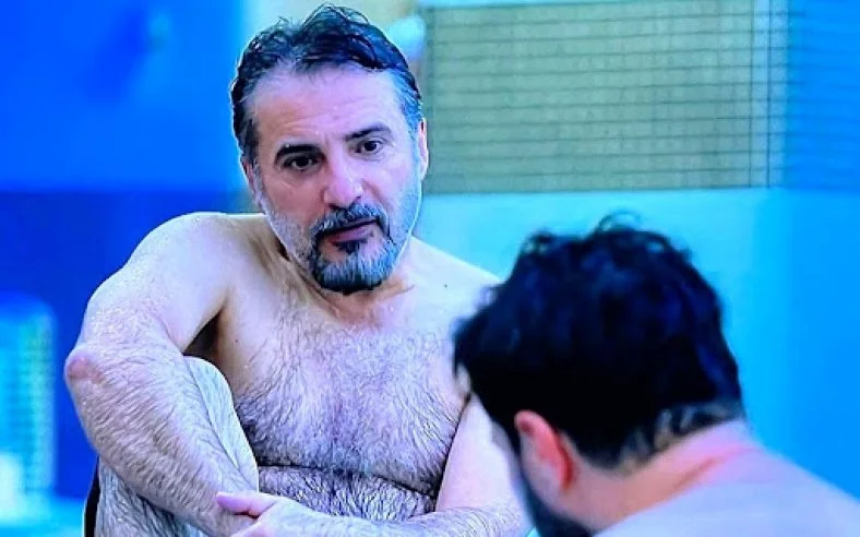 بیوگرافی و حواشی زندگی سید جواد هاشمی و همسرش فرزانه پور حسینی + عکس همسرش