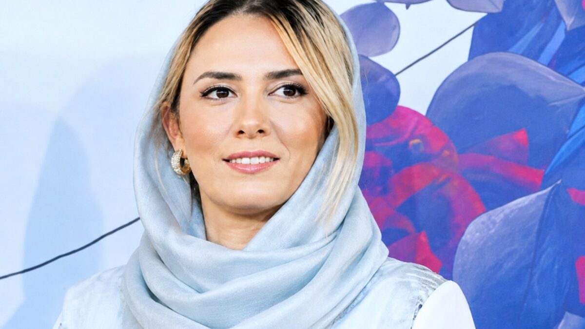 بیوگرافی غزال رجبیان؛ سن، شغل و عکس مشترک با مهران مدیری