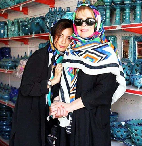 مهسا قریشی فرزند بیتا فرهی مهسا قریشی فرزند بیتا فرهی