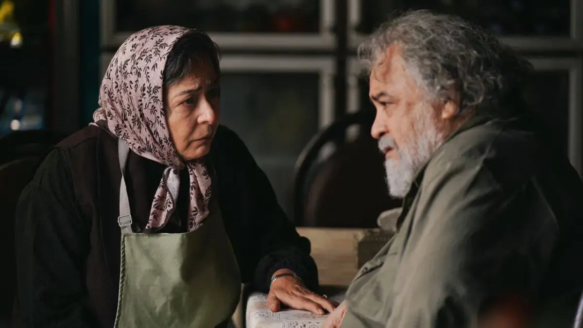 اکران «کافه سلطان» با حضور آزیتا حاجیان و سجاد بابایی از ۲۹ مهر آغاز می‌شود