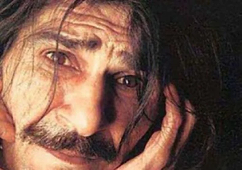 بیوگرافی و سیر تا پیاز زندگی حسین پناهی ، بازیگر و شاعر خوش ذوق ایرانی و همسرش + عکس کودکی