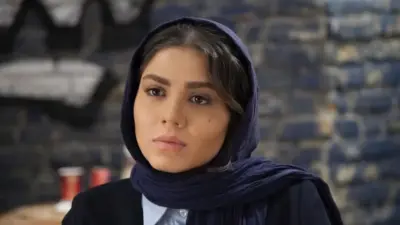 بیوگرافی آزاده زارعی بازیگری پرطرفدار سریال آوای باران و همسرش + تصاویر دیده‌نشده از زندگی خصوصی