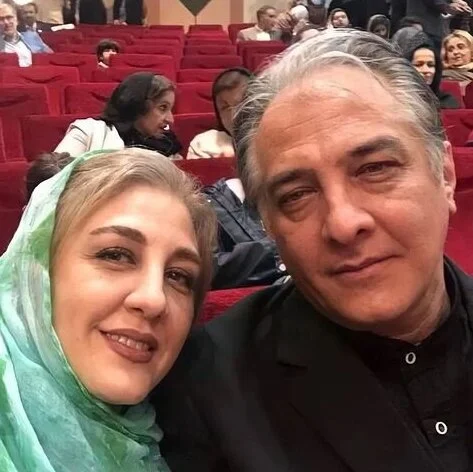 نوذاری و همسرش