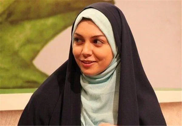 زنده یاد آزاده نامداری بهترین مجریان زن تلویزیون