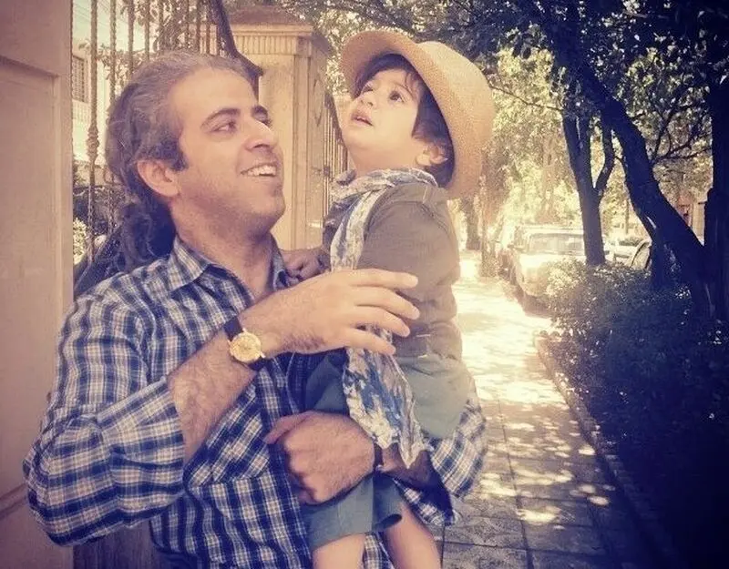ایوب آقاخانی