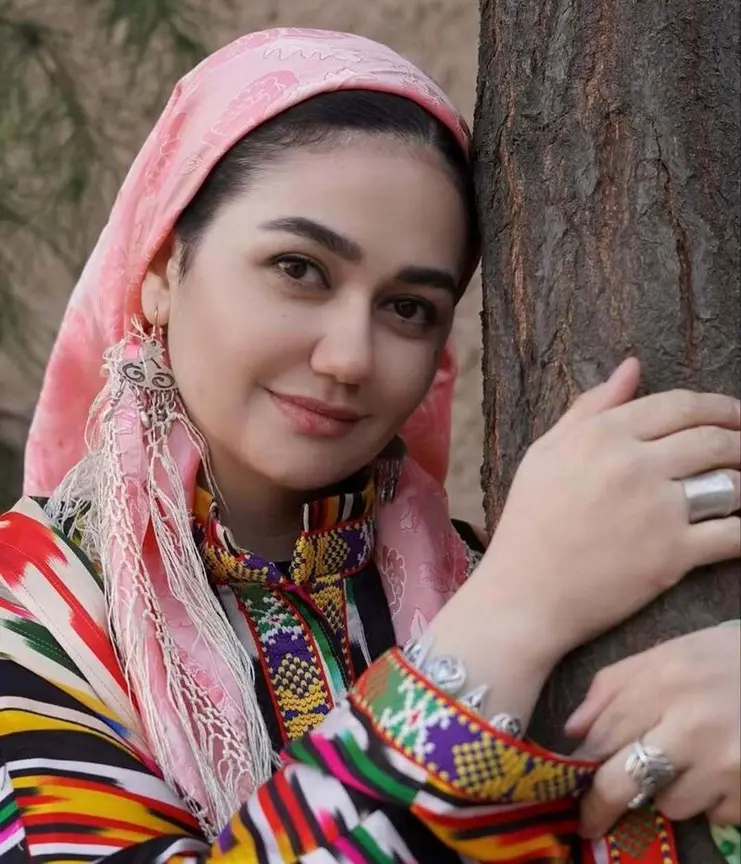 تهمینه رجبوا