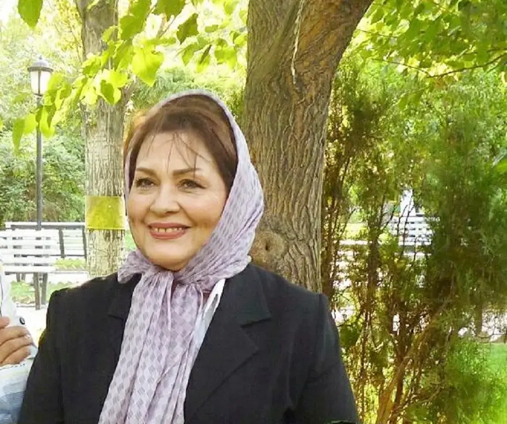 دینامیک (پروین یوزباشی جهانی)