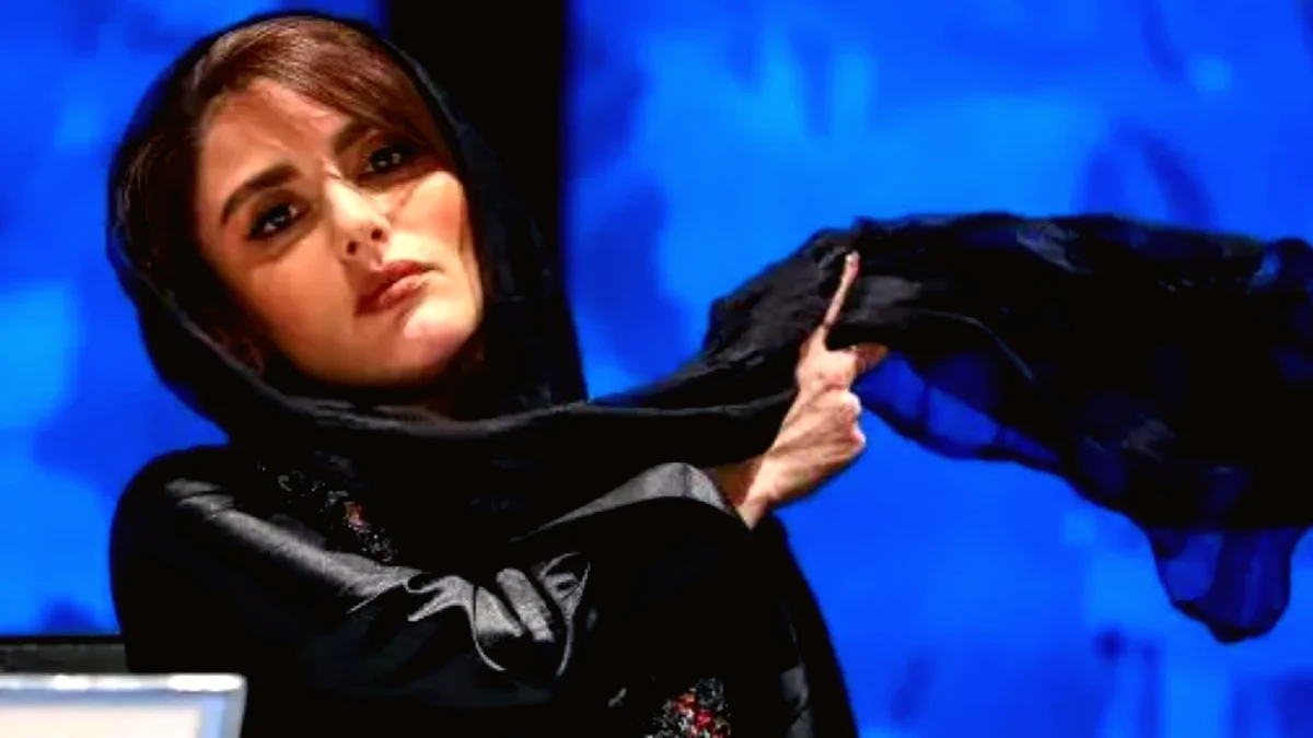 رها خدایاری در حاشیه اکران فیلم «مرجان» با ظاهری درخشان دیده شد