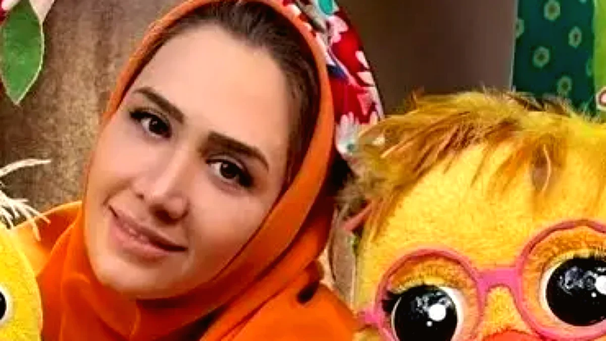 بیوگرافی خاله سارا و همسرش وحید انشایی  + تصاویر سارا روستاپور با دخترش در پاریس کنار برج ایفل