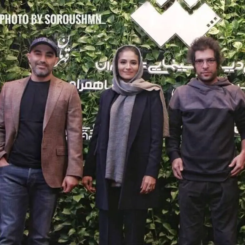 سحر گلدوست دپلاس و به نقل از رکنار همکارانش