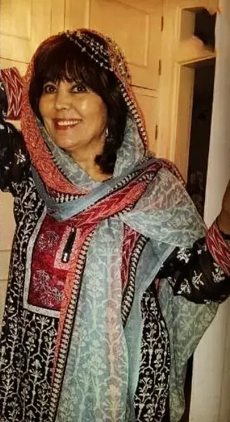 سیمین غفاری