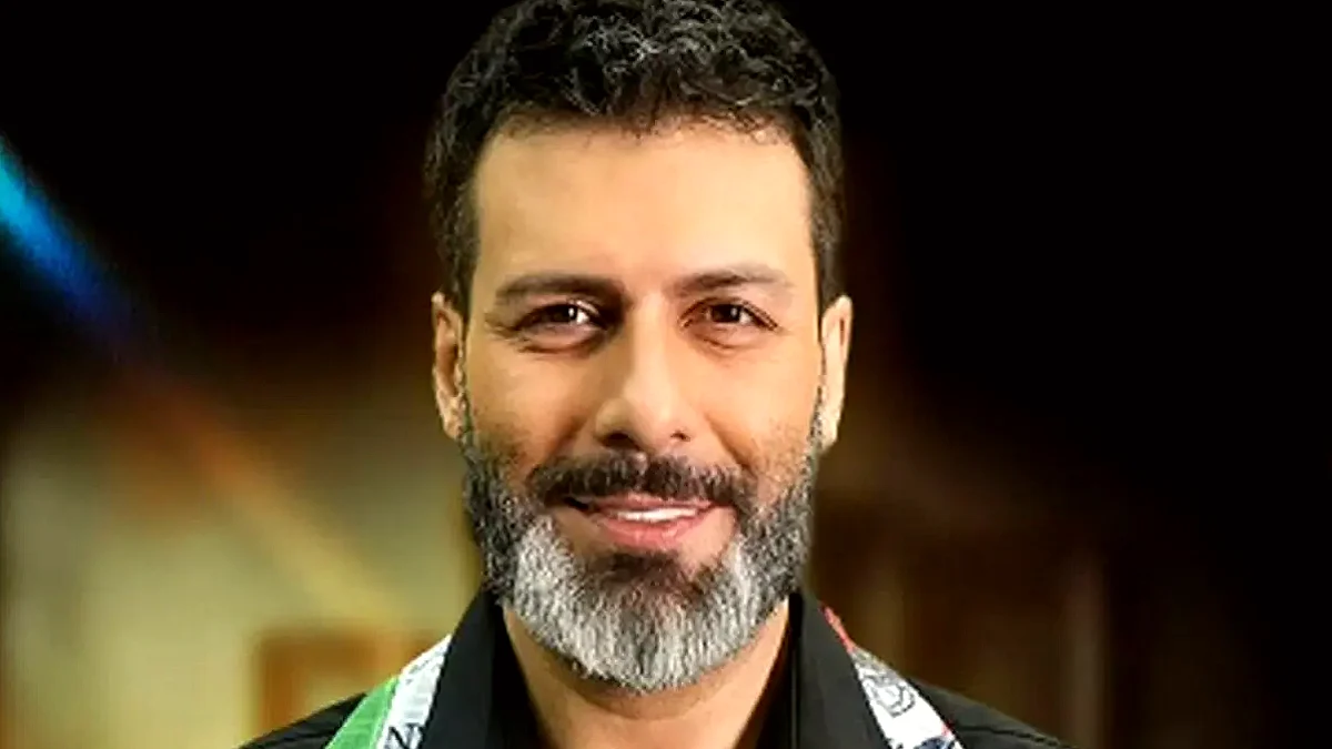 مجید واشقانی با چفیه و بی‌سیم در بوشهر؛ حضور متفاوت در روزهای پرالتهاب جنوب