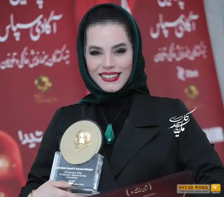 ملیکا شریفی نیا
