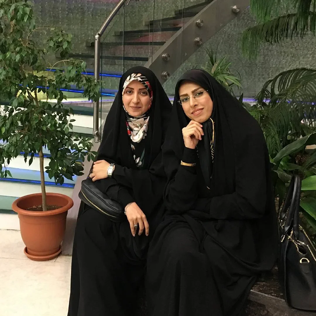 نرگس سادات پناهی و فضه سادات حسینی