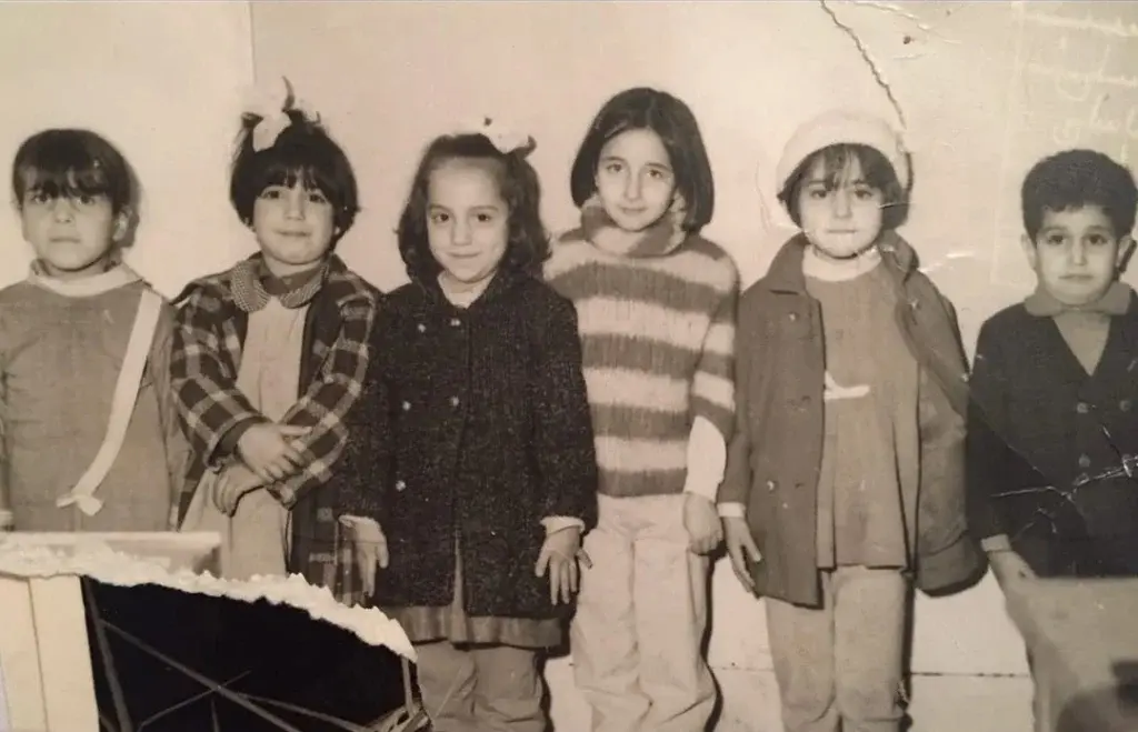 کودکی کتایون ریاحی