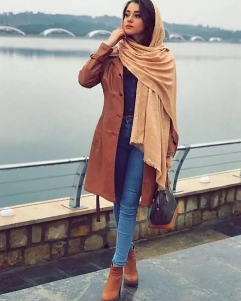 معصومه آقاخانی ملقب به آیسان کیست