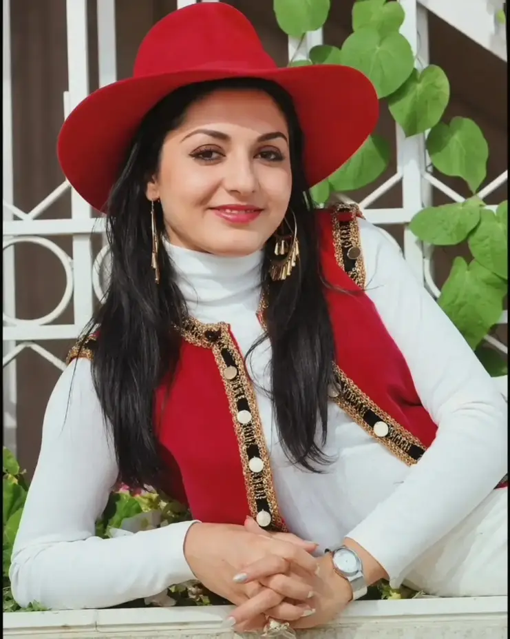 گوگوش