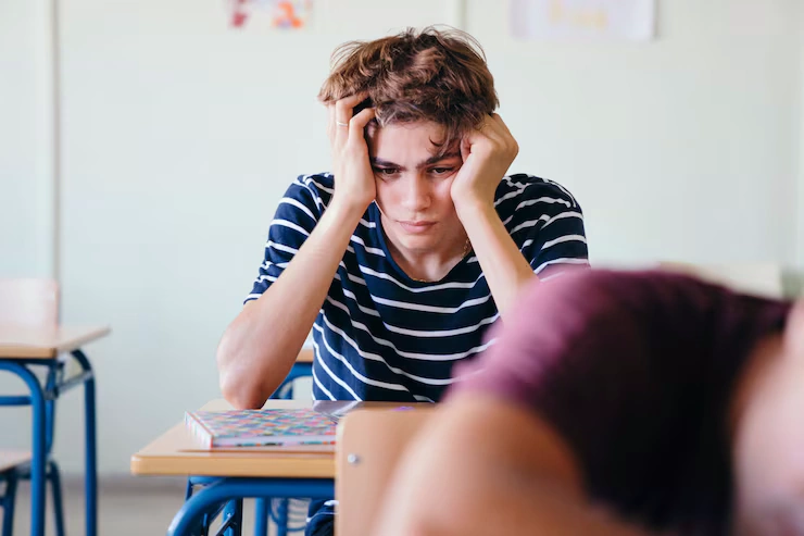 تشخیص بیشفعالی در نوجوانان