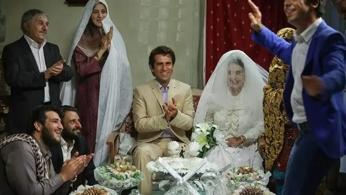 دورهمی جذاب بازیگران «شبی که ماه کامل شد» با حضور الناز شاکردوست؛ نگاهی به پشت صحنه‌های ناب سینما
