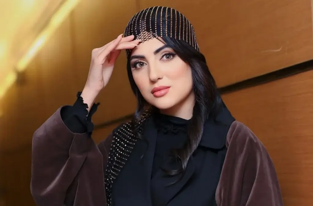 هلیا امامی؛ بازیگری که با «از یادها رفته» چهره شد و حالا در برنامه شفرونی غوغا به پا کرده است