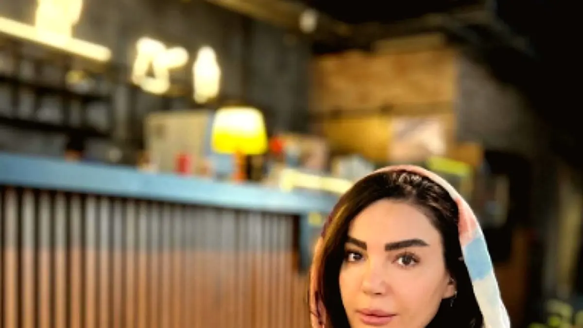 مهرناز افلاکیان؛ از مدلینگ تا بازیگری در سینما و تلویزیون ایران