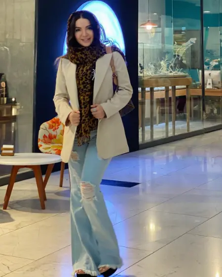 زندگی نامه مهرناز افلاکیان بازیگر مهرناز افلاکیان, فیلم های مهرناز افلاکیان, زندگی نامه مهرناز افلاکیان بازیگر