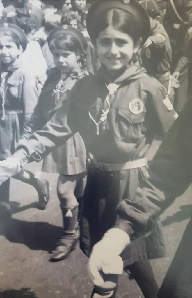 کودکی معزز ارسوی