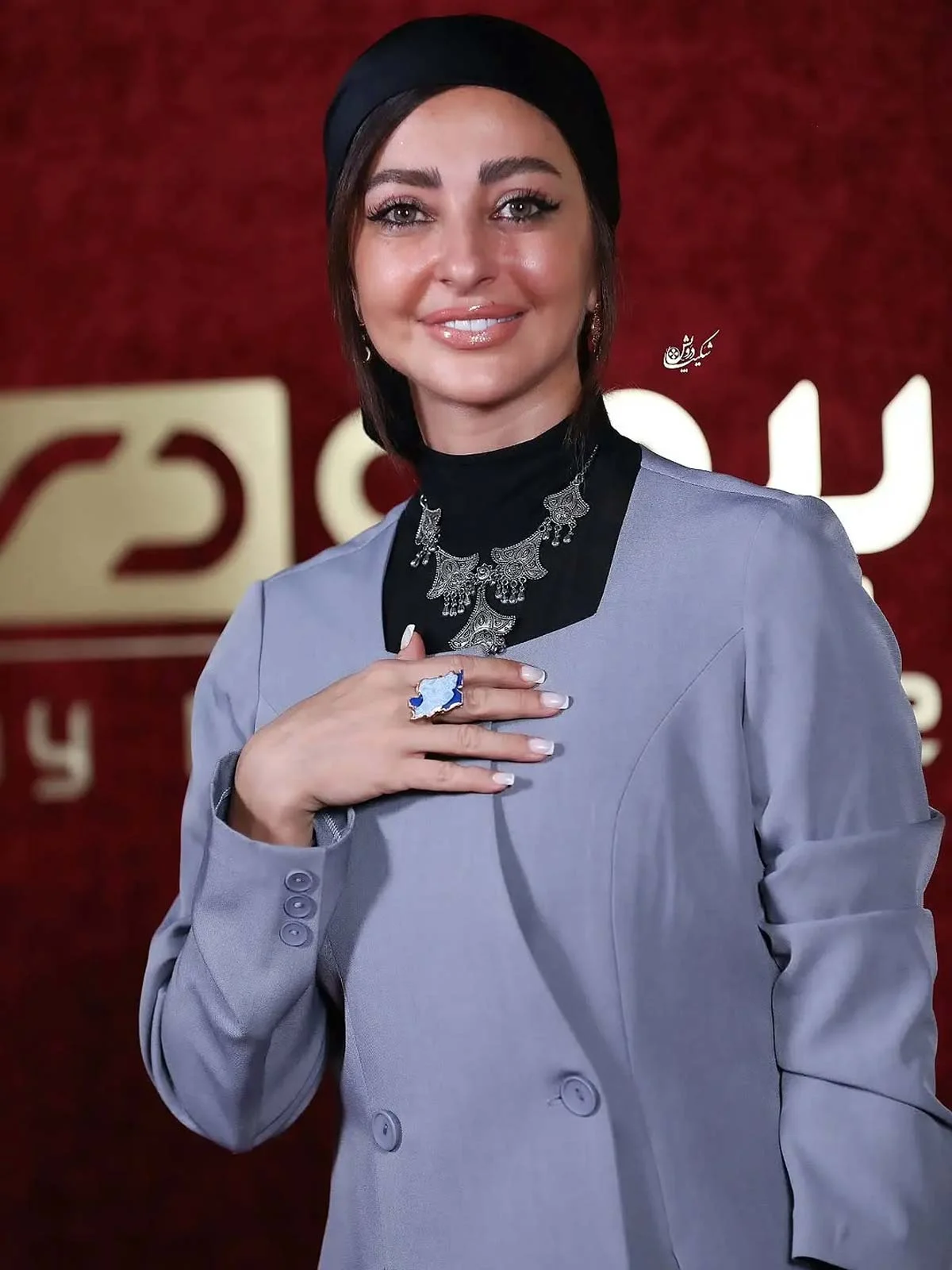 نفیسه روشن بازیگر