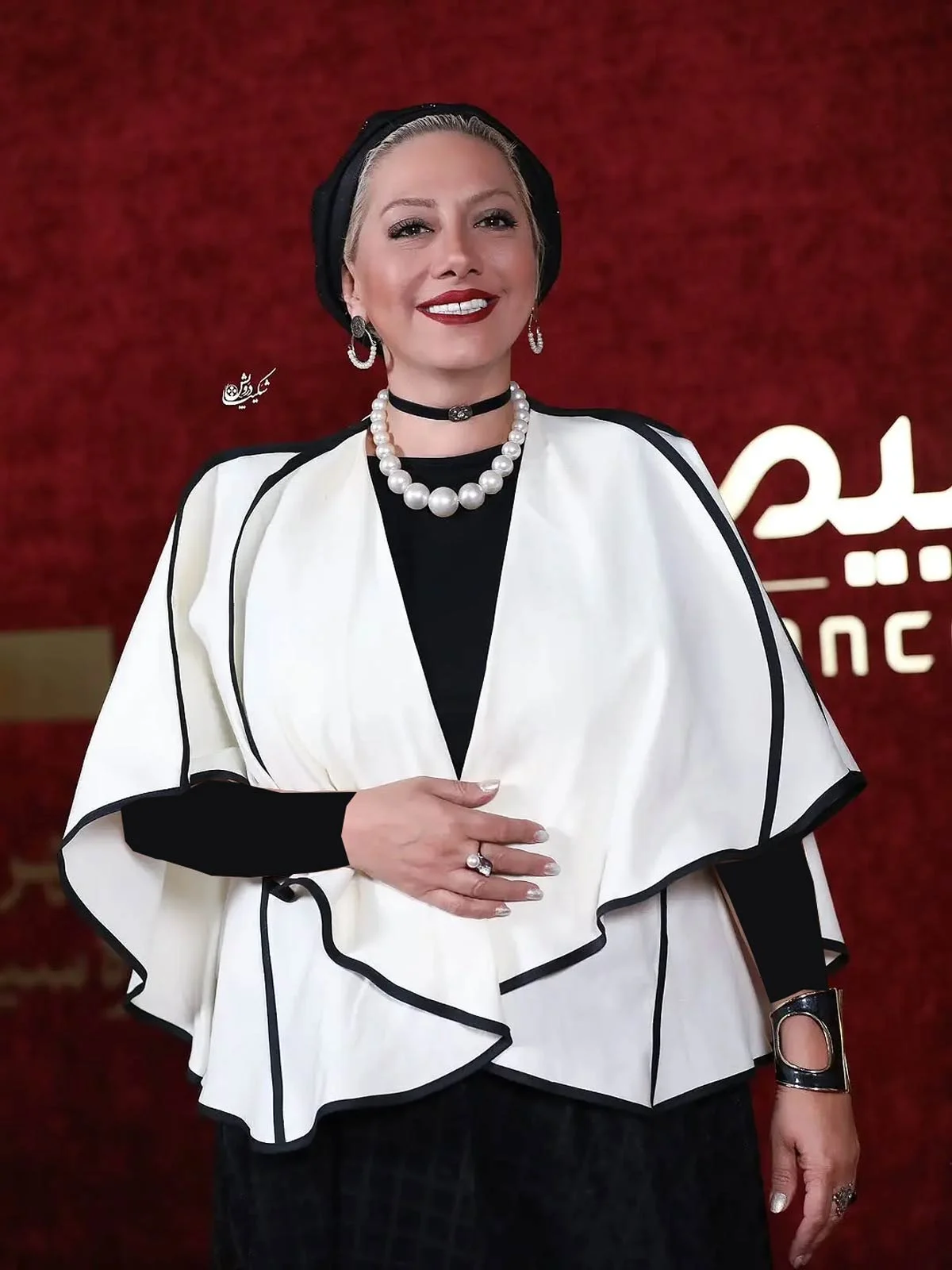 درخشش مرواریدی زهرا داوودنژاد / استایل کلاسیک این بازیگر در روز ملی سینما تصاویر